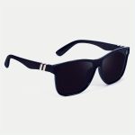 Women's Oversized Polarized Fashion Glasses with Protection, Stylish Black Frame & Metallic Accents - Includes Protective Case for Daily Outings, Beach, Driving, Outdoor Eyewear, Highquality Lenses, Designer Eyewear, Trendy Women