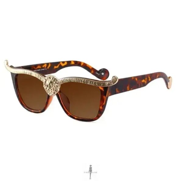 buy-blue-haired-woman-with-lion-head-sunglasses-online-wild-877