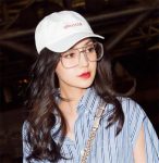 buy-white-cap-oversized-retro-sunglasses-look-online-877