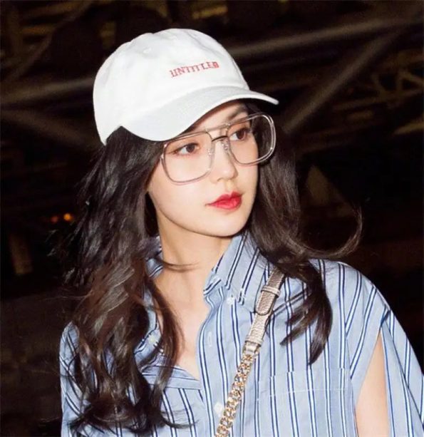 buy-white-cap-oversized-retro-sunglasses-look-online-145