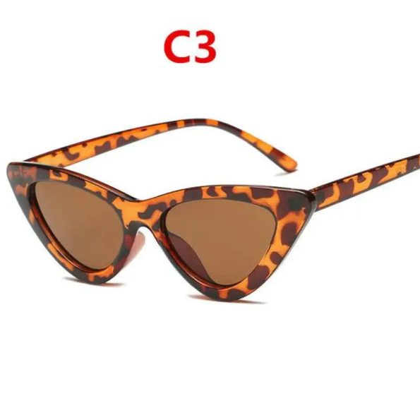 buy-woman-with-sunglasses-hat-and-scarf-online-at-vintage-cat-566
